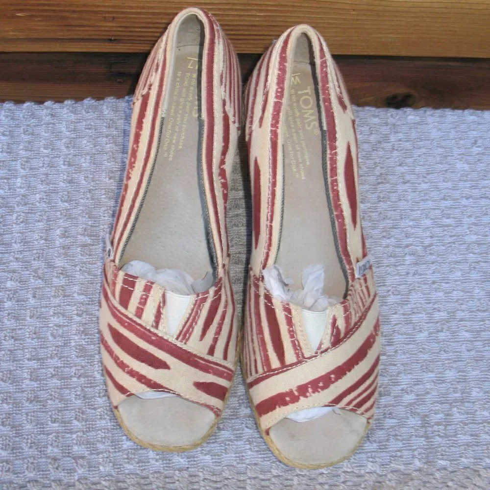 Toms Espadrille Wedges